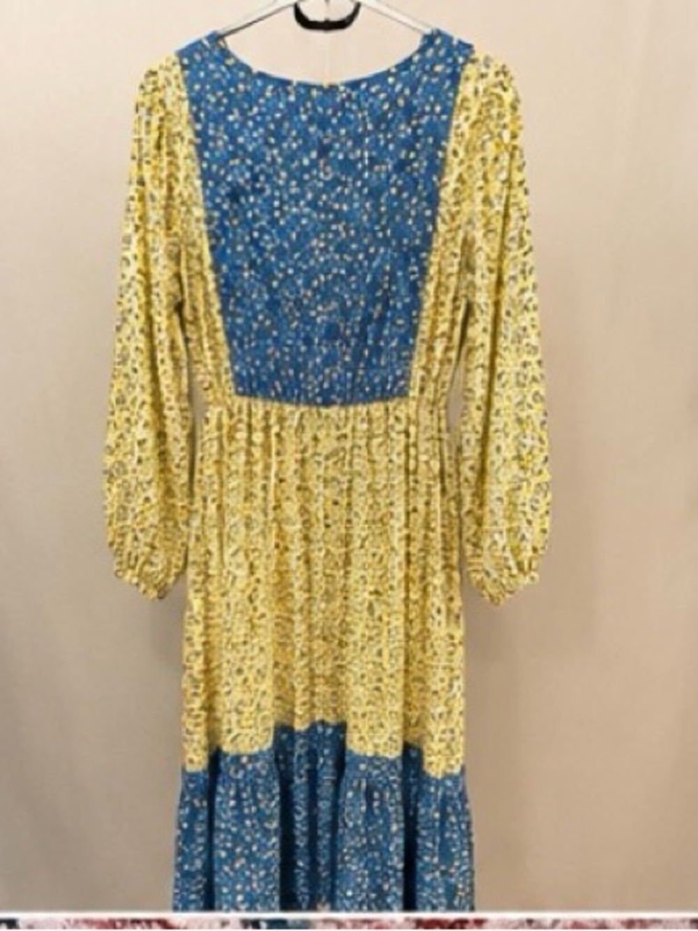Tahari Floral Maxi Dress Size Small Yellow Blue Long Sleeve Cottagecore - Picture 3 of 7